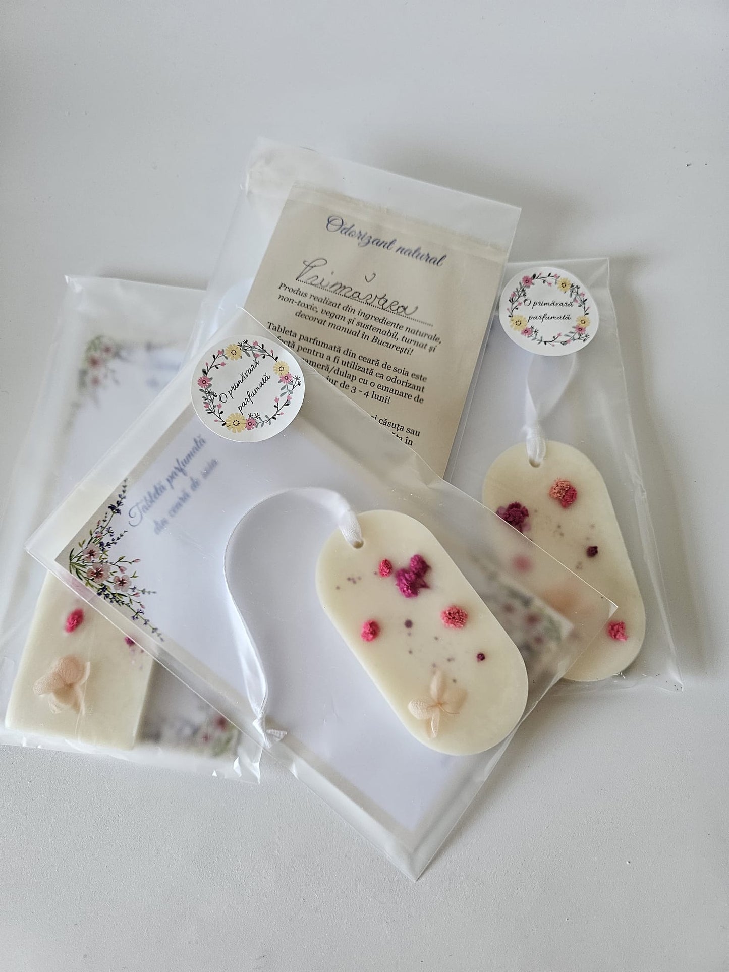 martisor 1martie primavara zambila martisor unicat odorzant dullap odorizant haine tableta parfumata ceara soia
