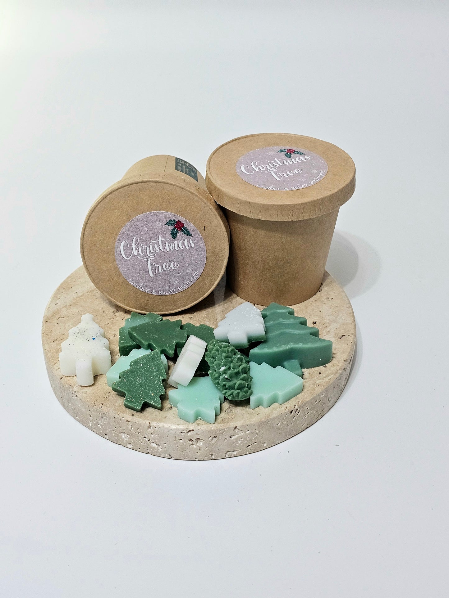 Ceara parfumata sau wax melts christman tree in forma de braduti verzi si albi, in cutie de carton